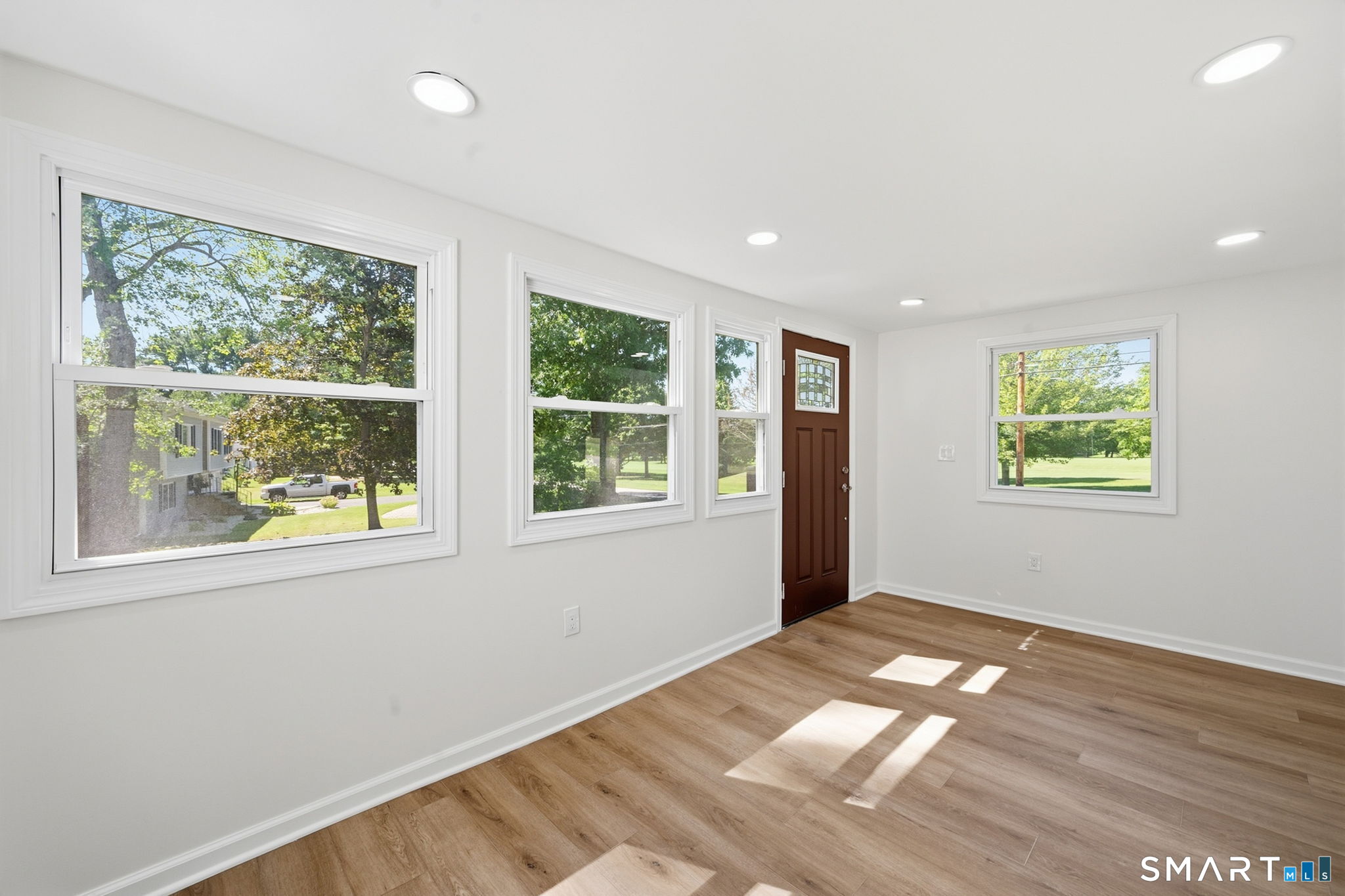 389 Griffin Road