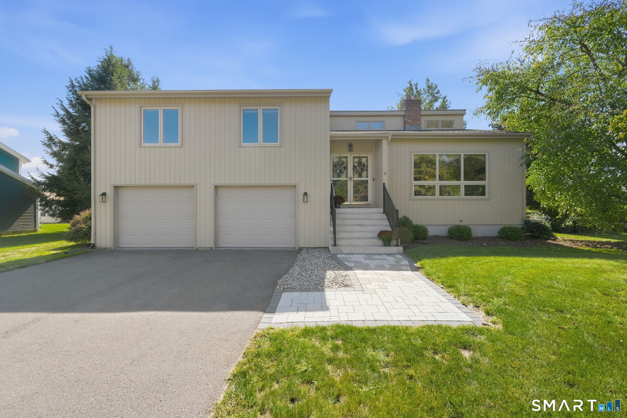 207 Lisa Drive
