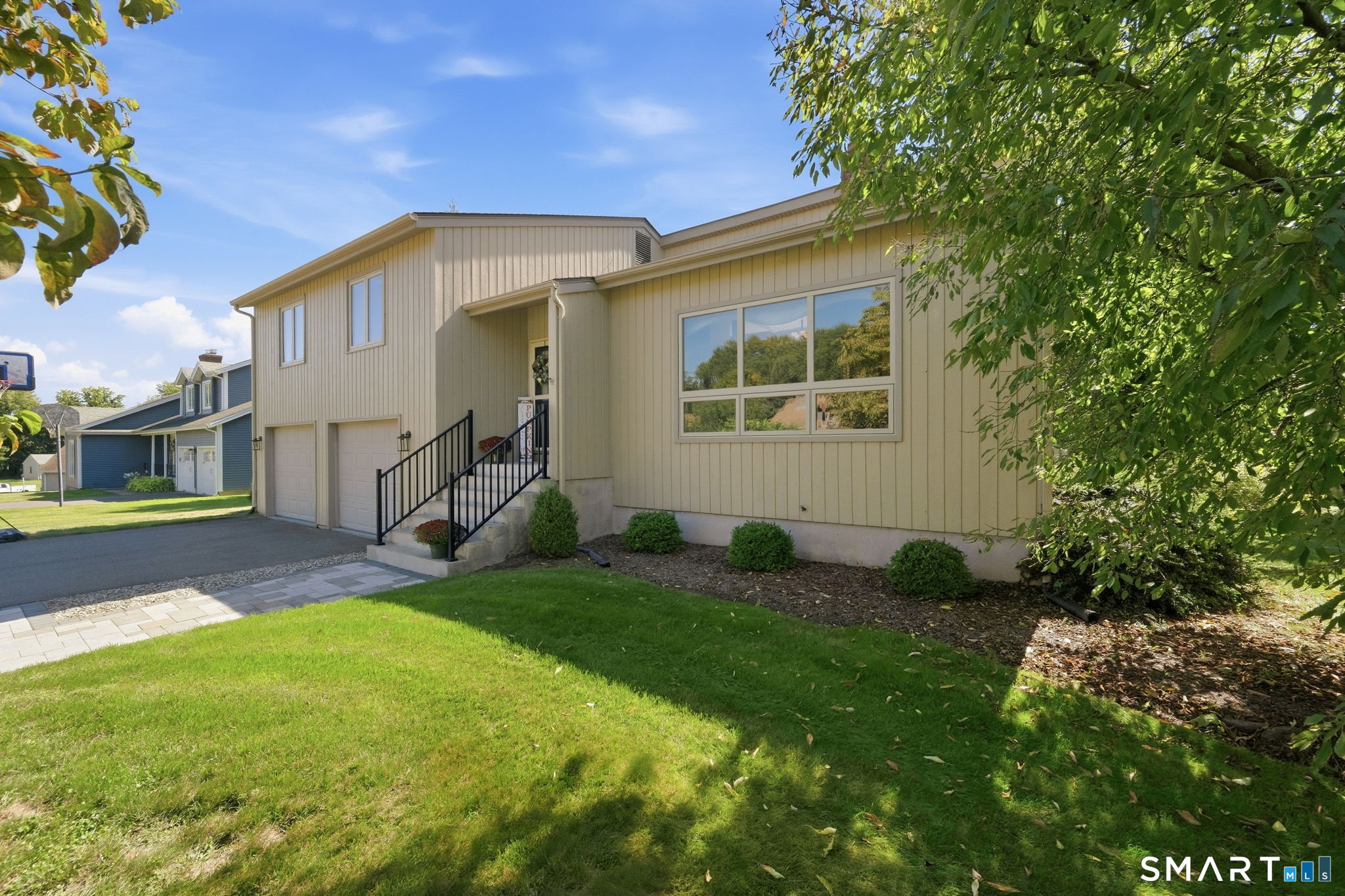 207 Lisa Drive