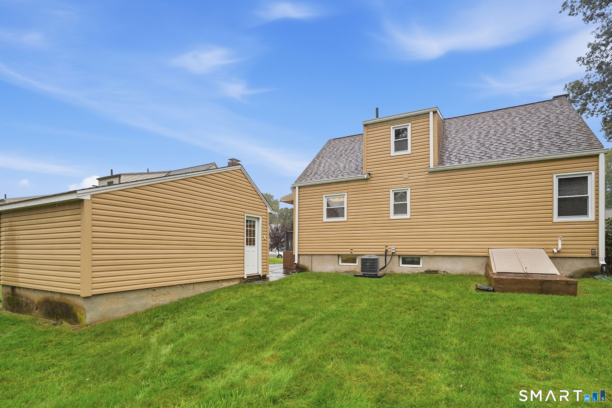 120 White Street