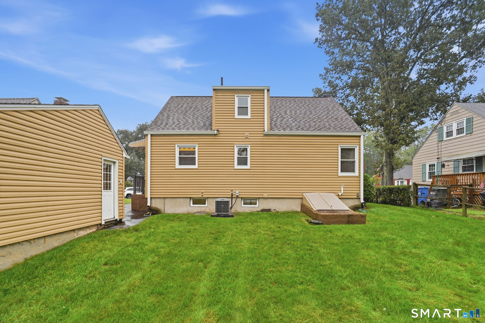 120 White Street