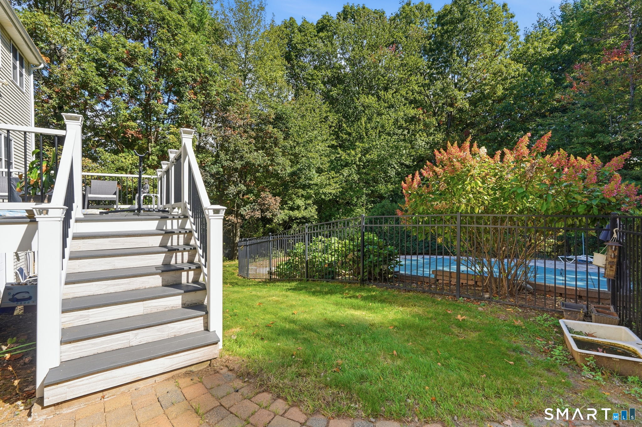 55 Madison Way