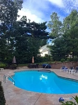 55 Madison Way