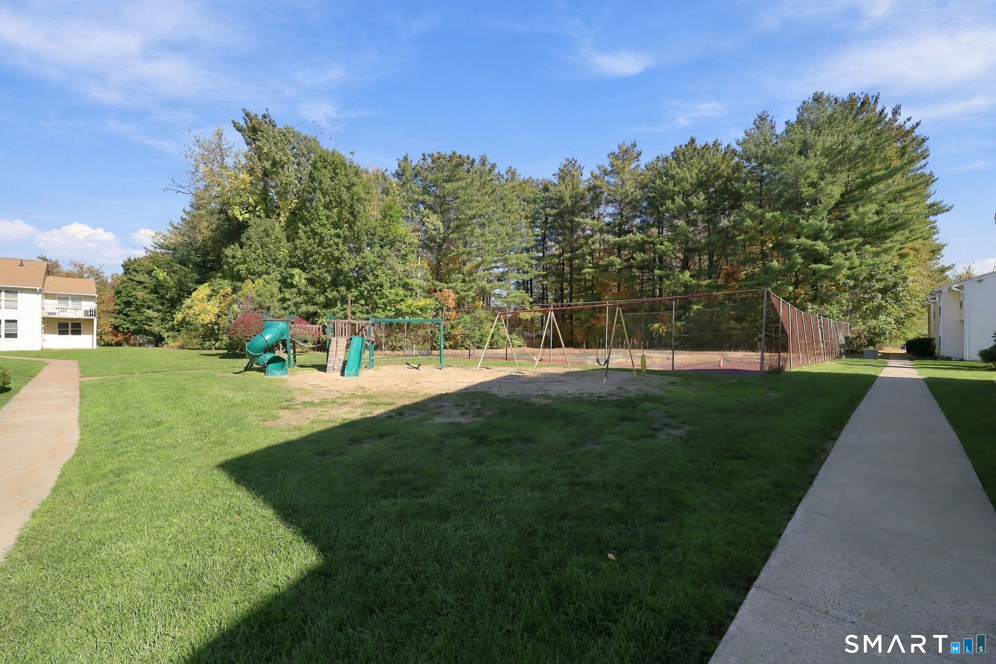 949 Pleasant Valley Road Unit: 4-3