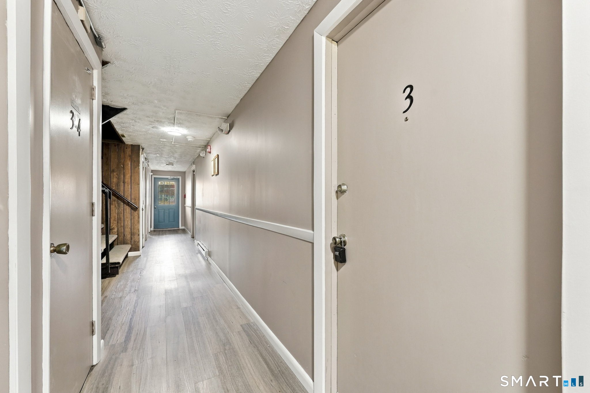 949 Pleasant Valley Road Unit: 4-3