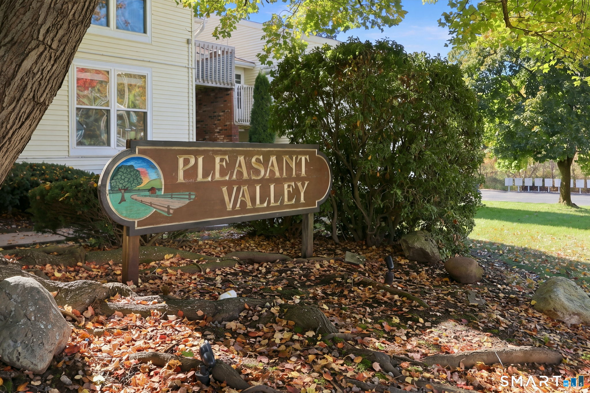 949 Pleasant Valley Road Unit: 4-3