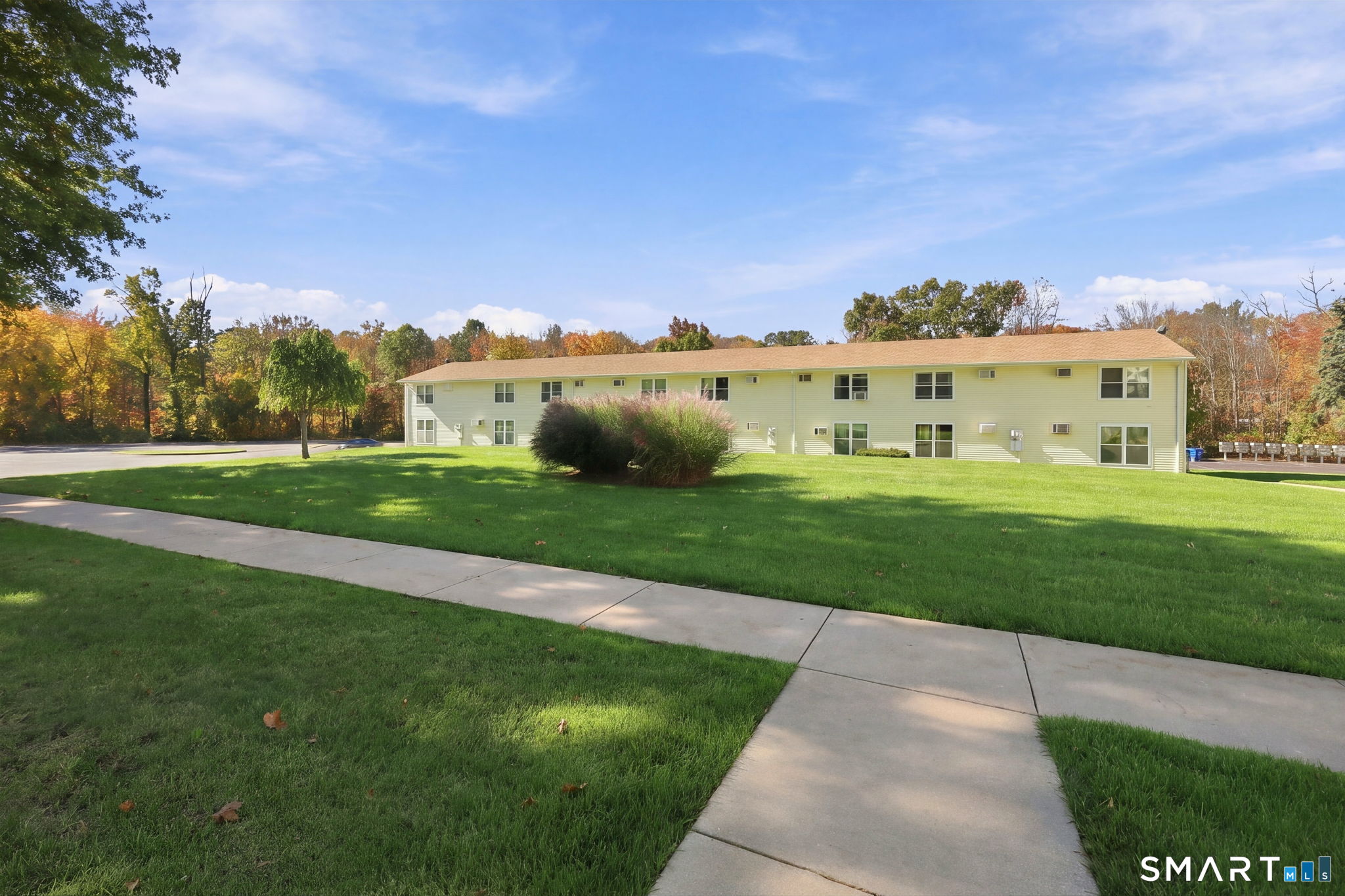 949 Pleasant Valley Road Unit: 4-3