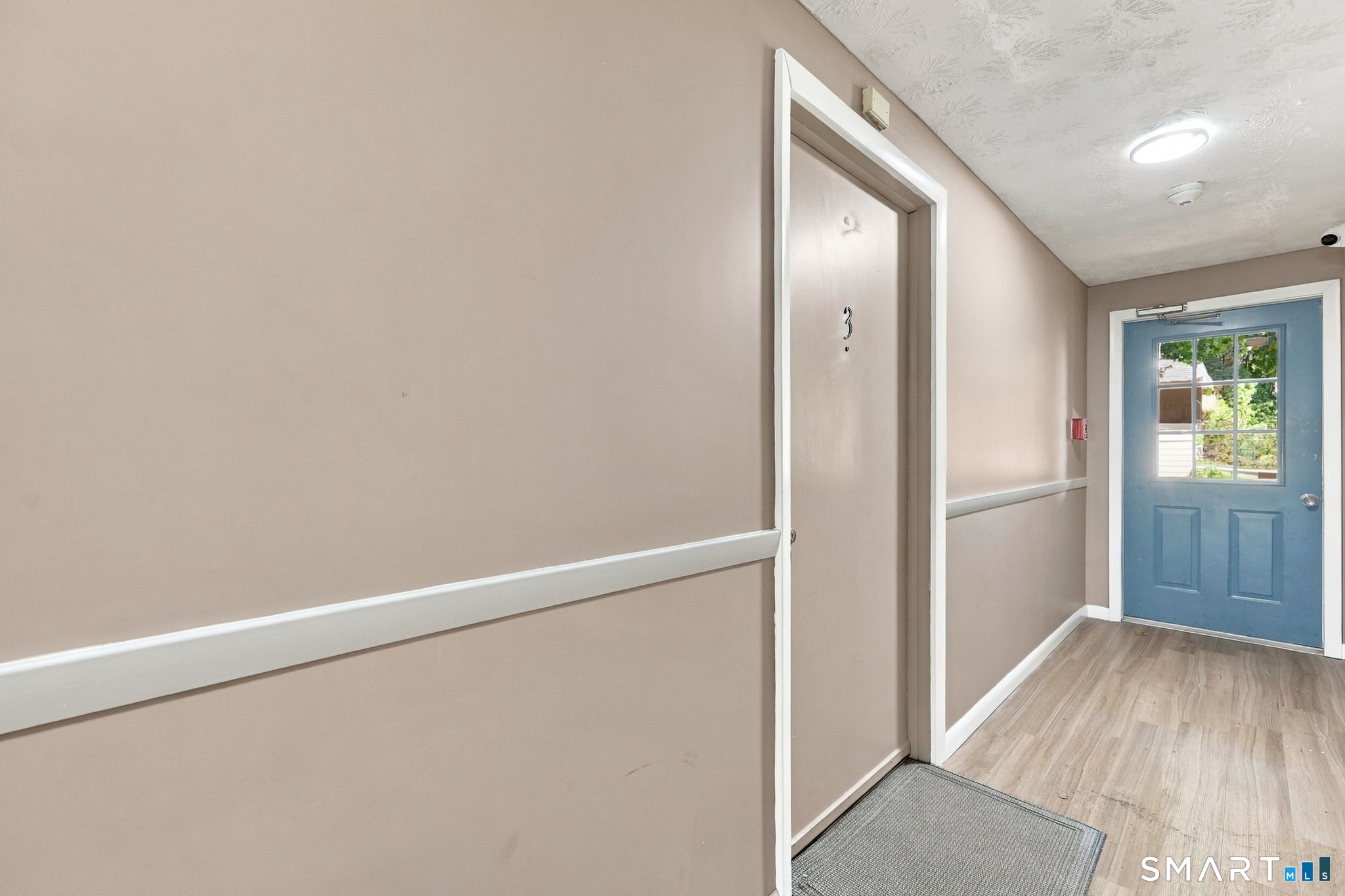 949 Pleasant Valley Road Unit: 4-3
