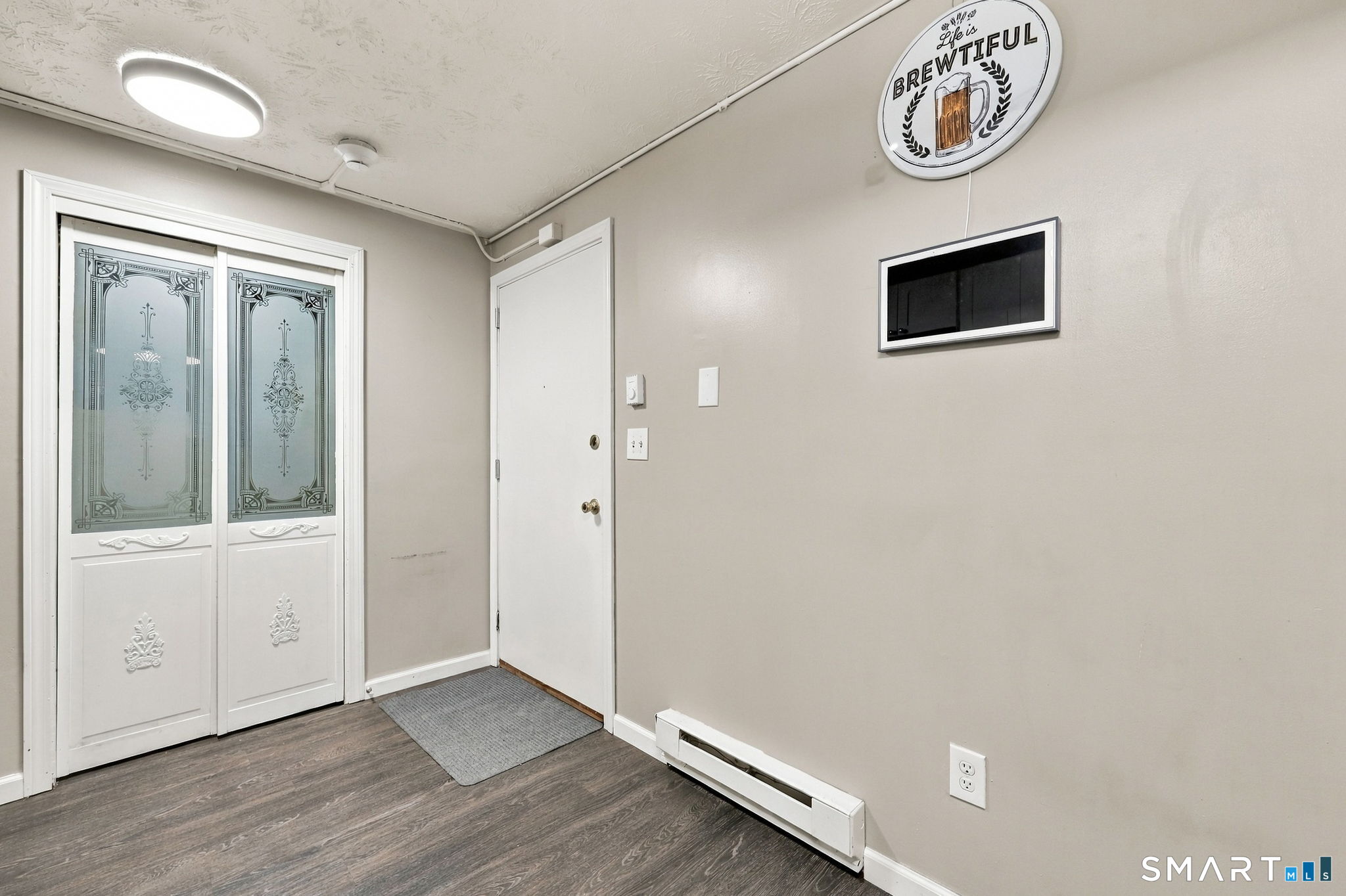 949 Pleasant Valley Road Unit: 4-3