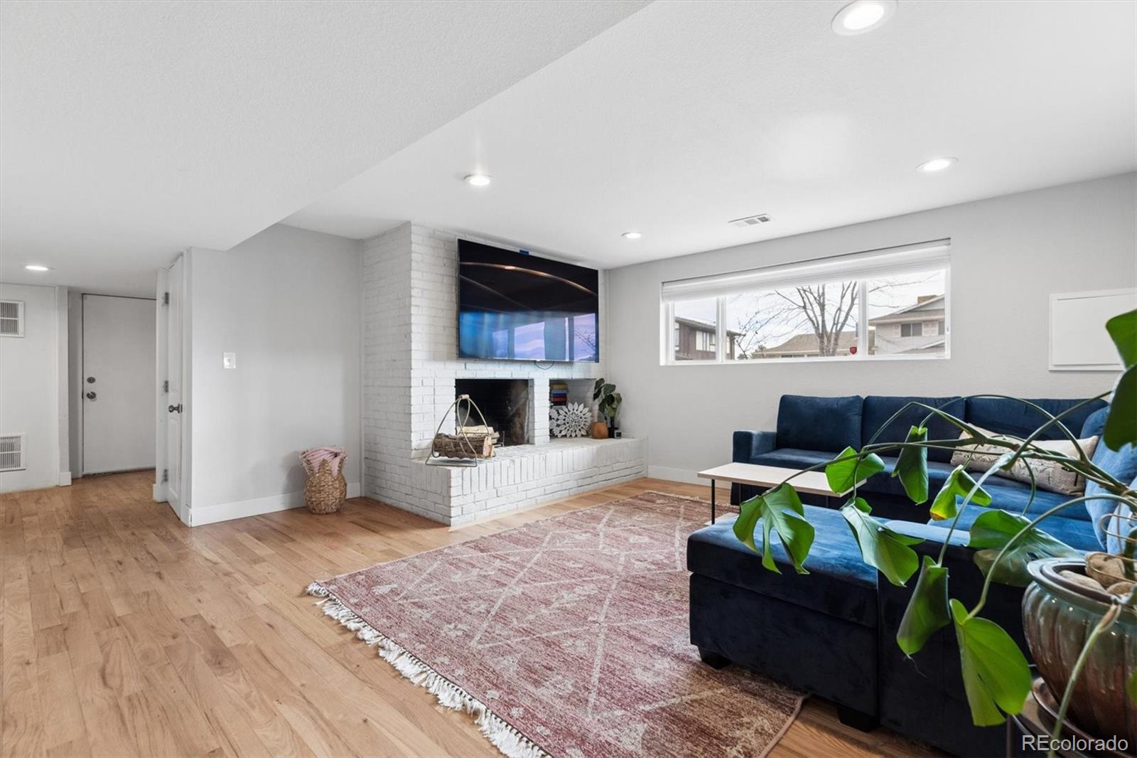 13061 W Asbury Place