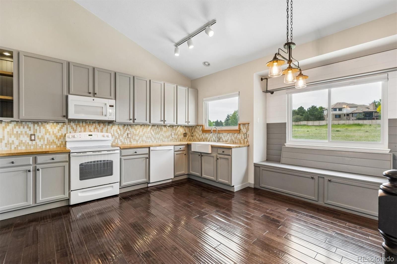 3937 Garnet Way