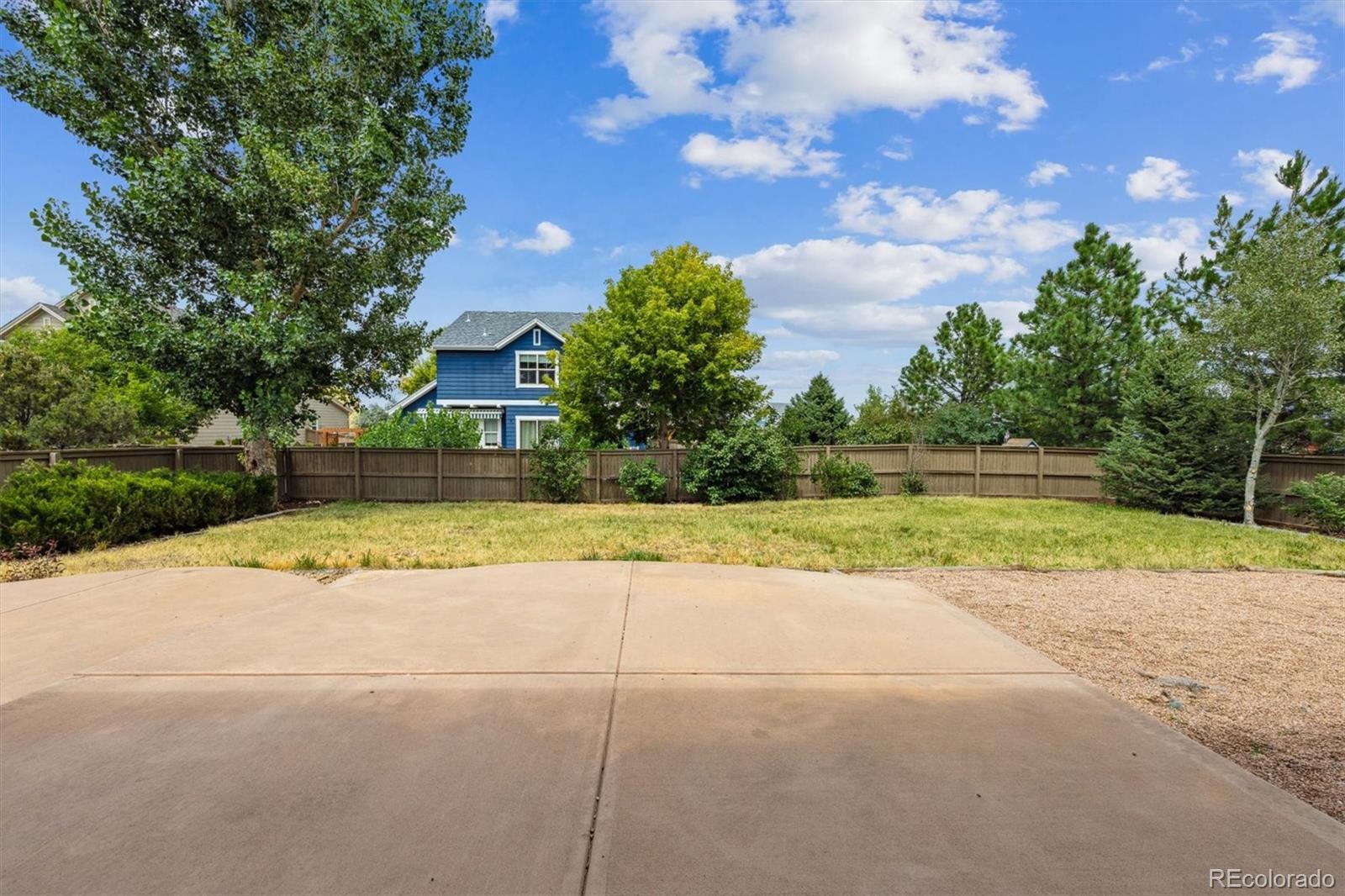 6945 Winthrop Circle