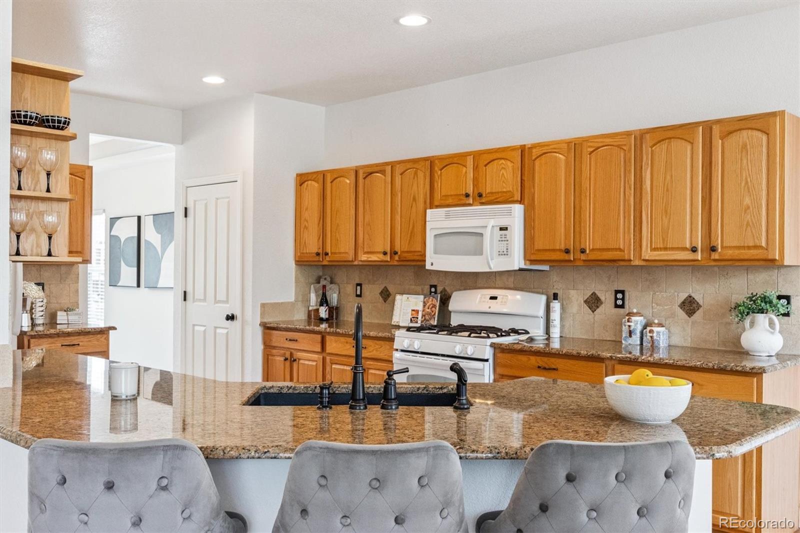 6945 Winthrop Circle