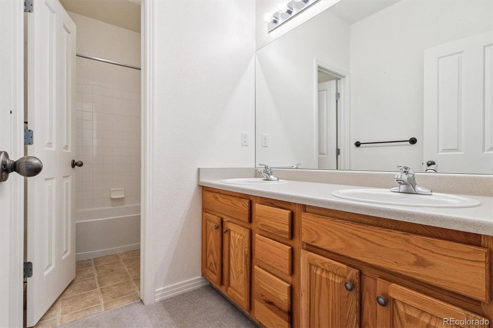 6945 Winthrop Circle