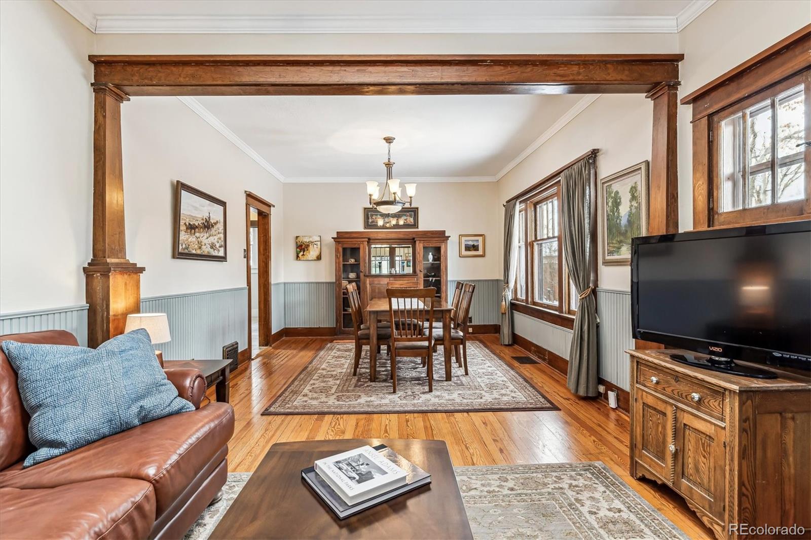 2410 S Lincoln Street