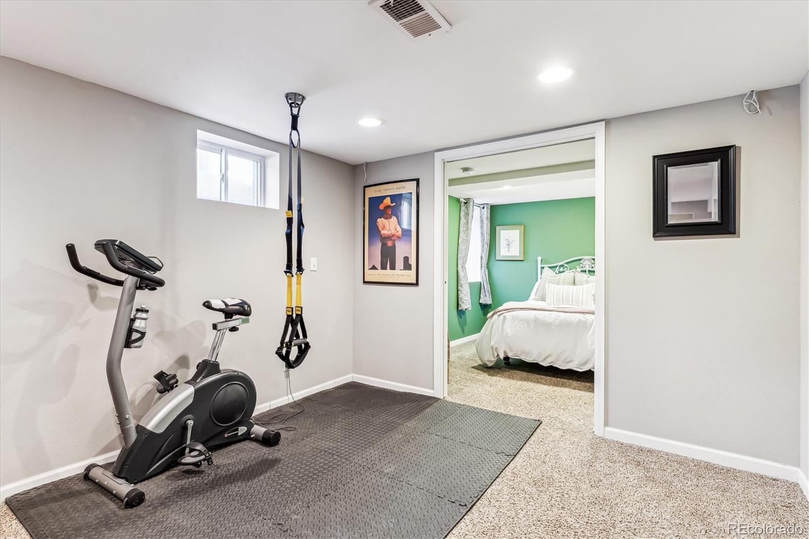 2410 S Lincoln Street