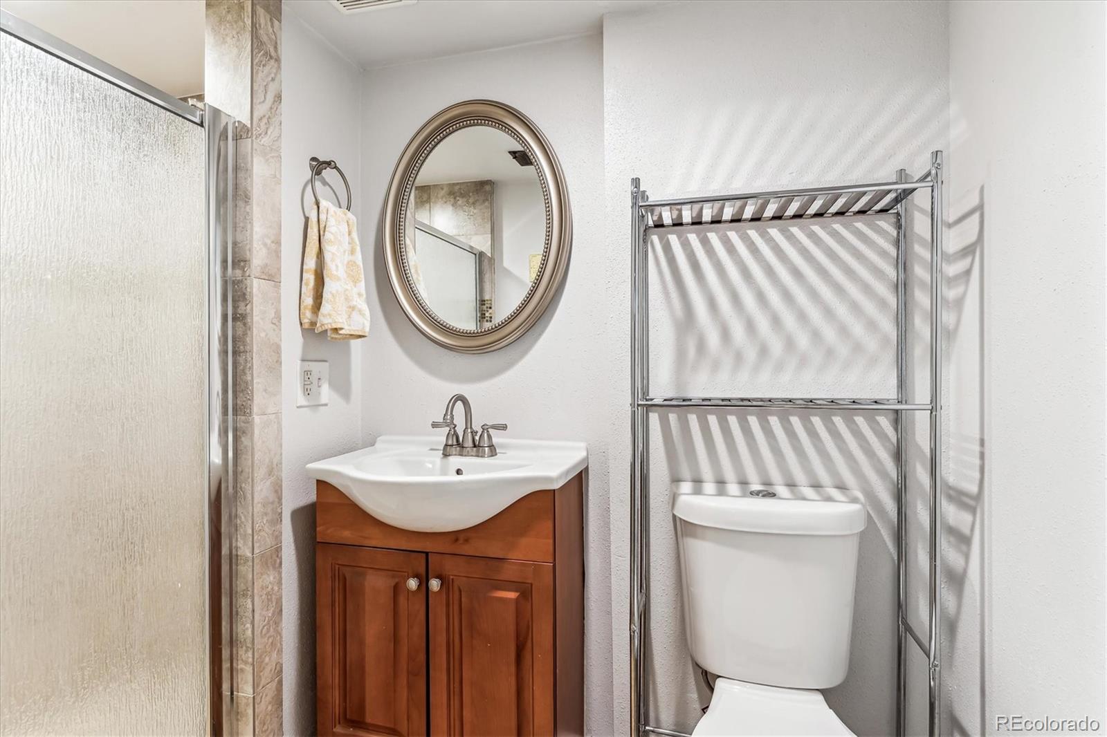 2410 S Lincoln Street