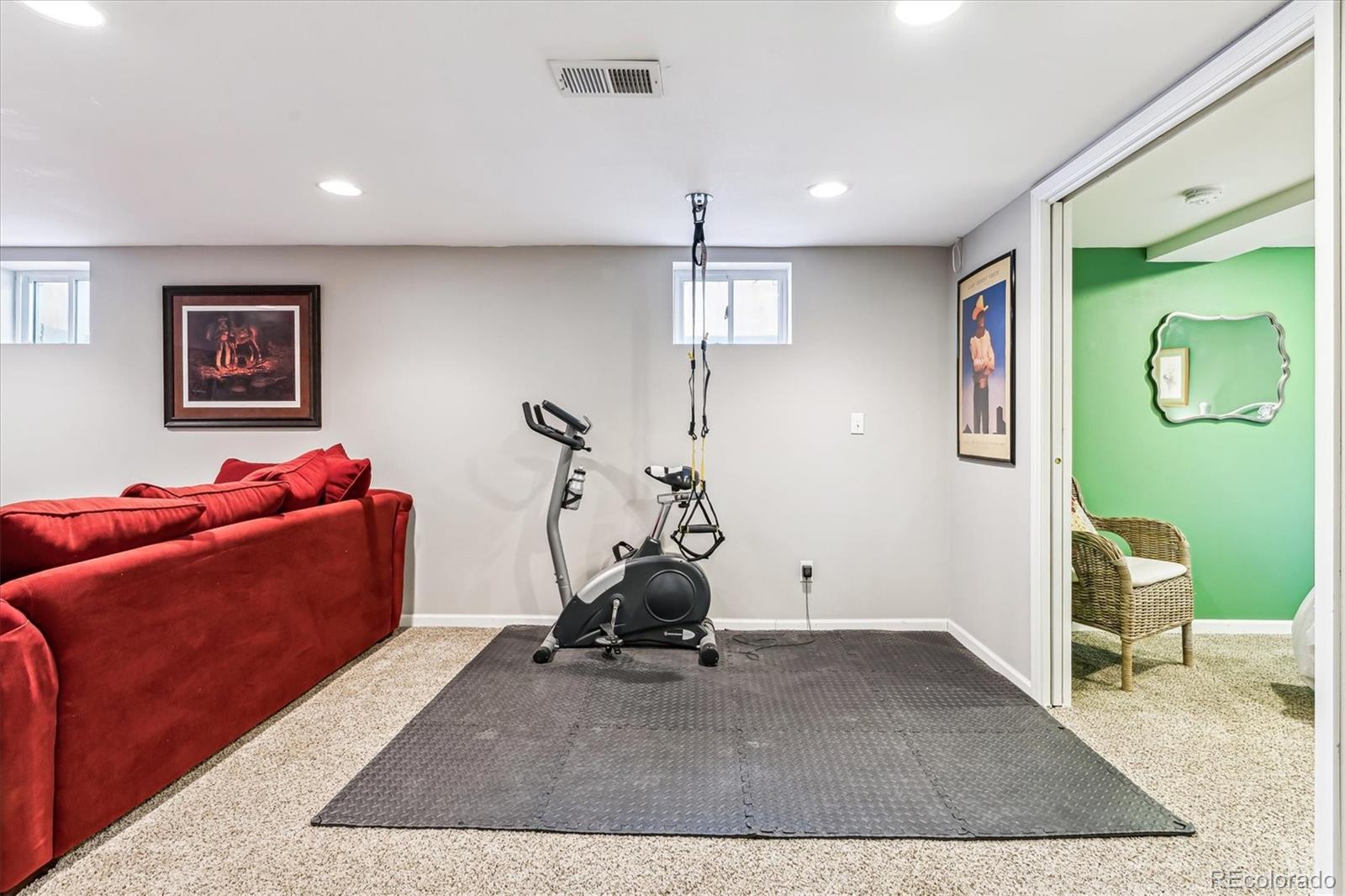 2410 S Lincoln Street