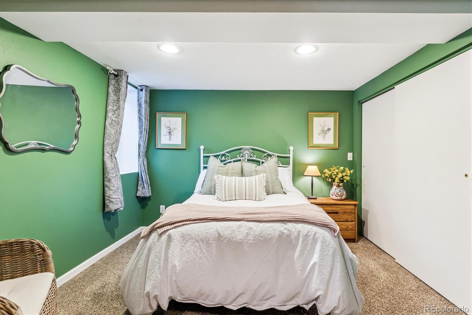 2410 S Lincoln Street