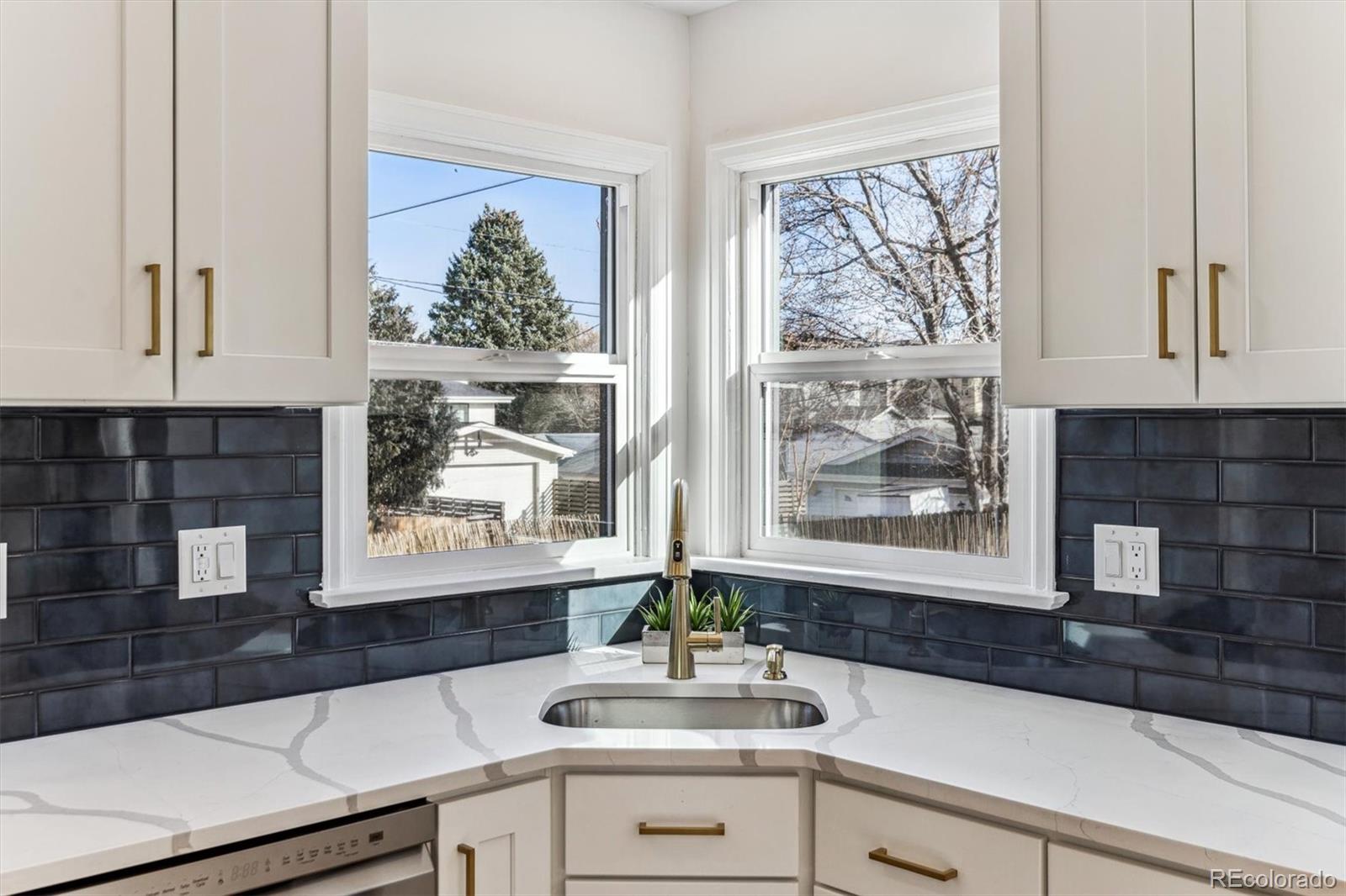 2626 S Pennsylvania Street