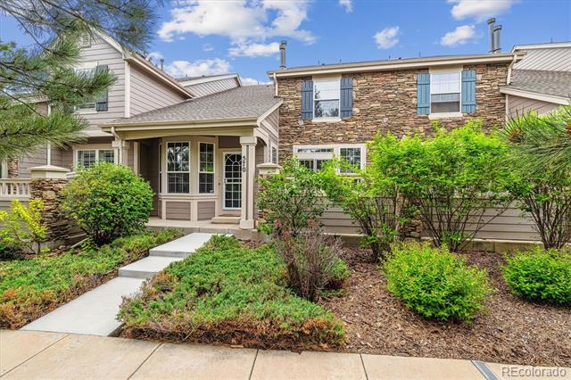 570 Clarendon Loop