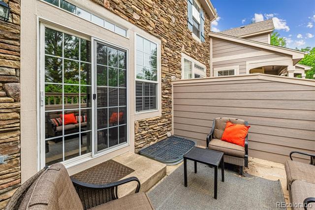570 Clarendon Loop