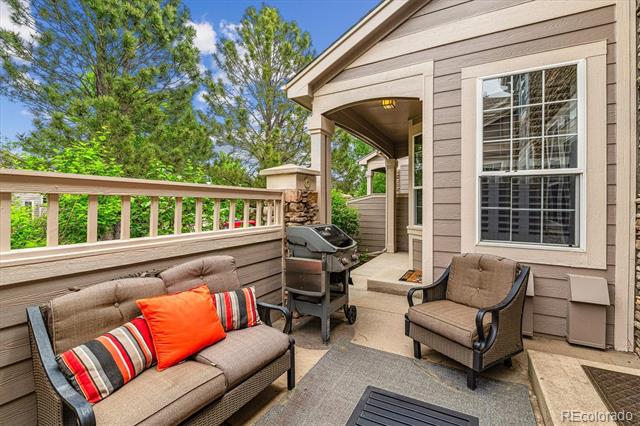 570 Clarendon Loop