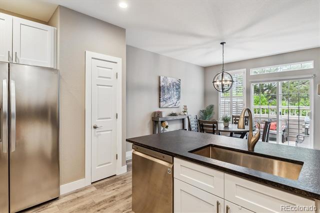 570 Clarendon Loop