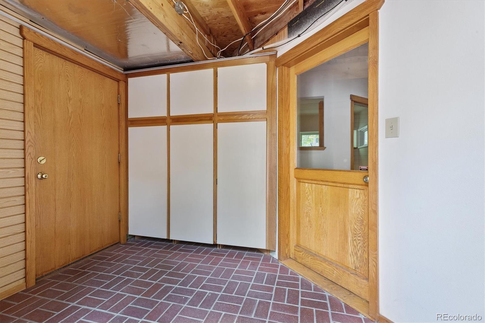 5305 E Dakota Avenue