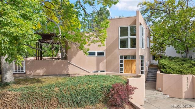5305 E Dakota Avenue