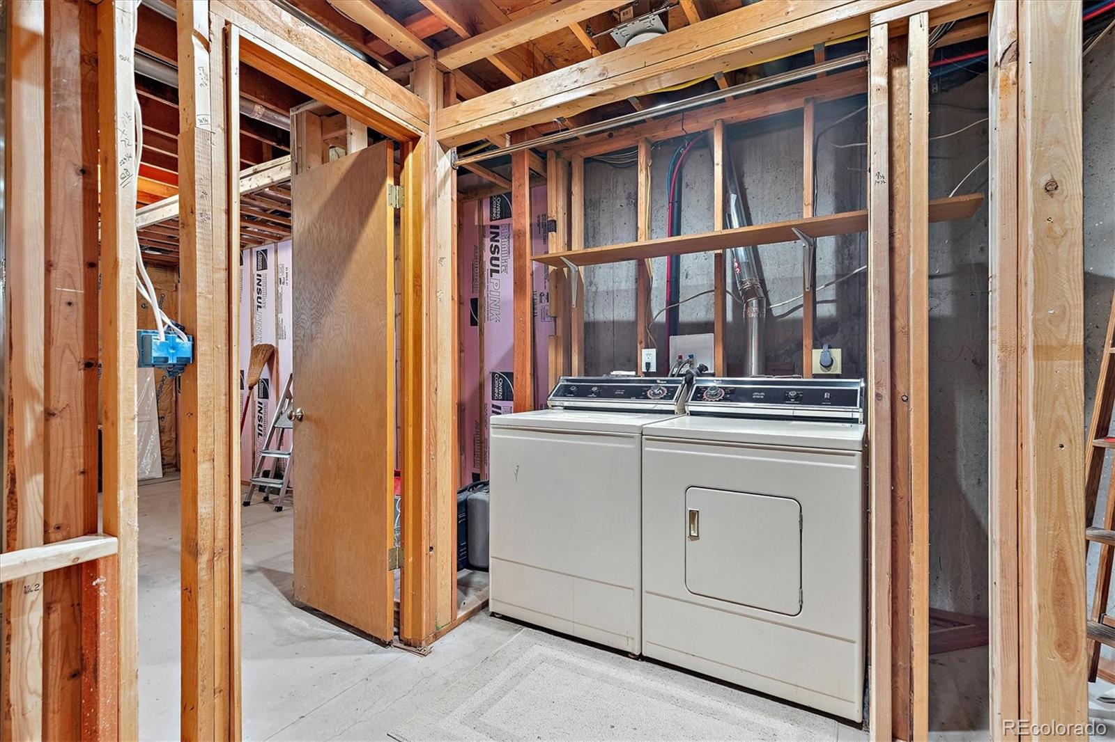 5305 E Dakota Avenue