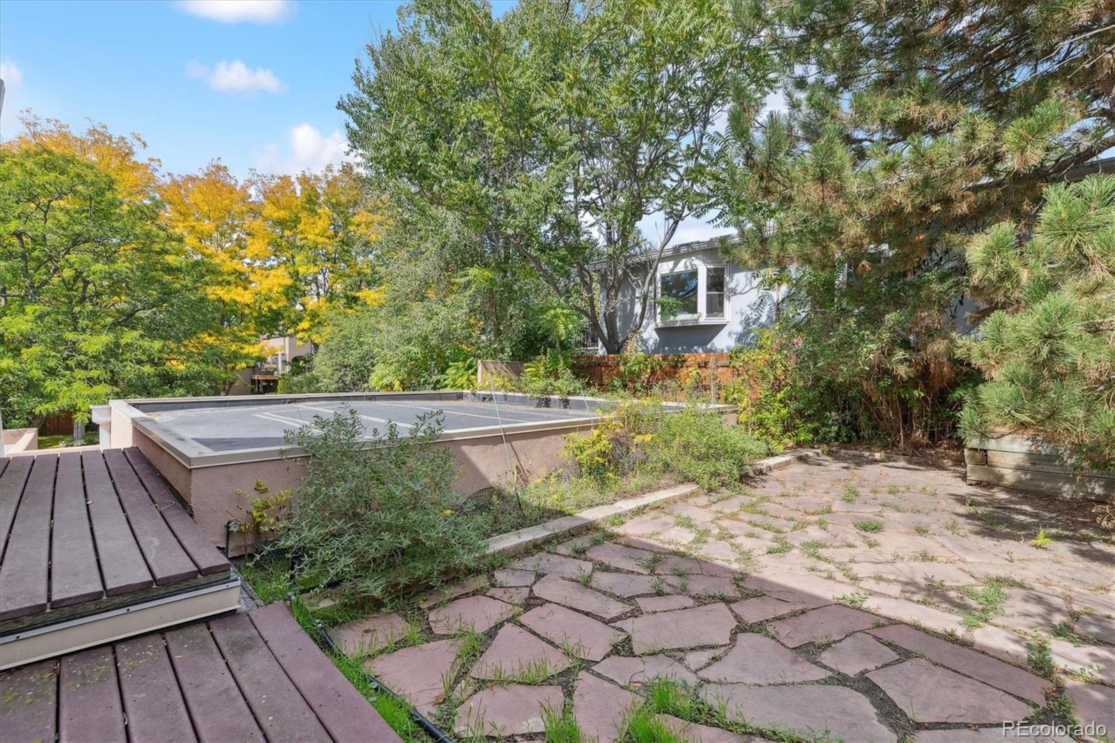 5305 E Dakota Avenue