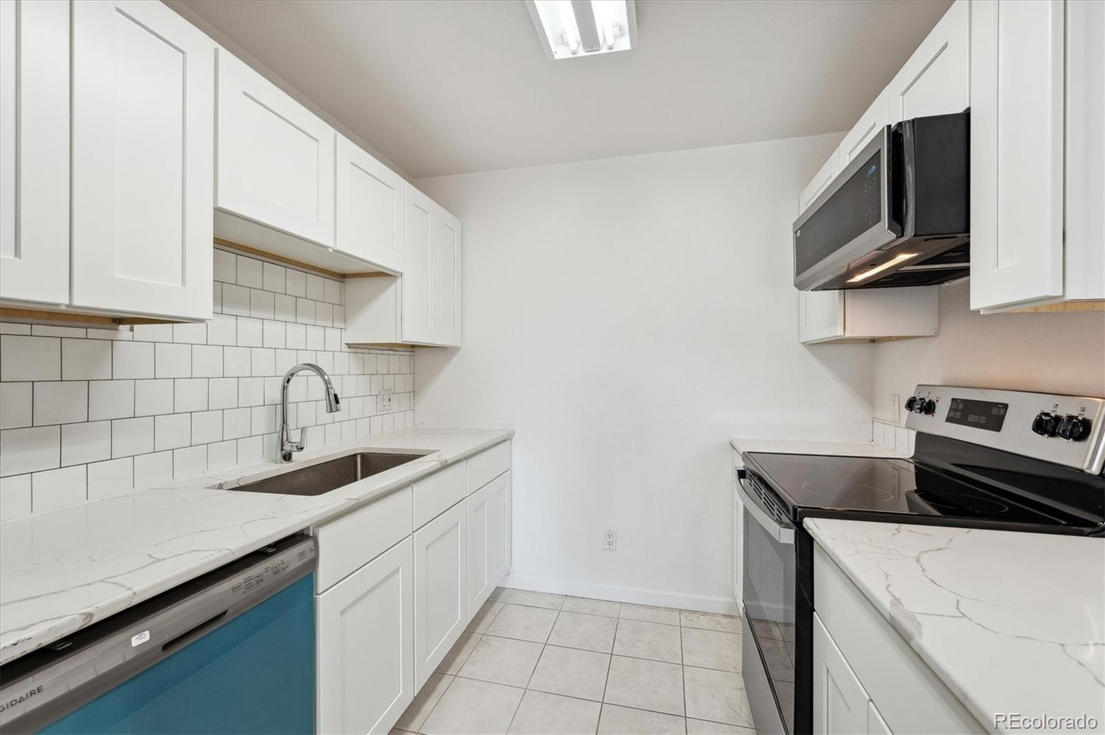13095 W Cedar Drive Unit: 302