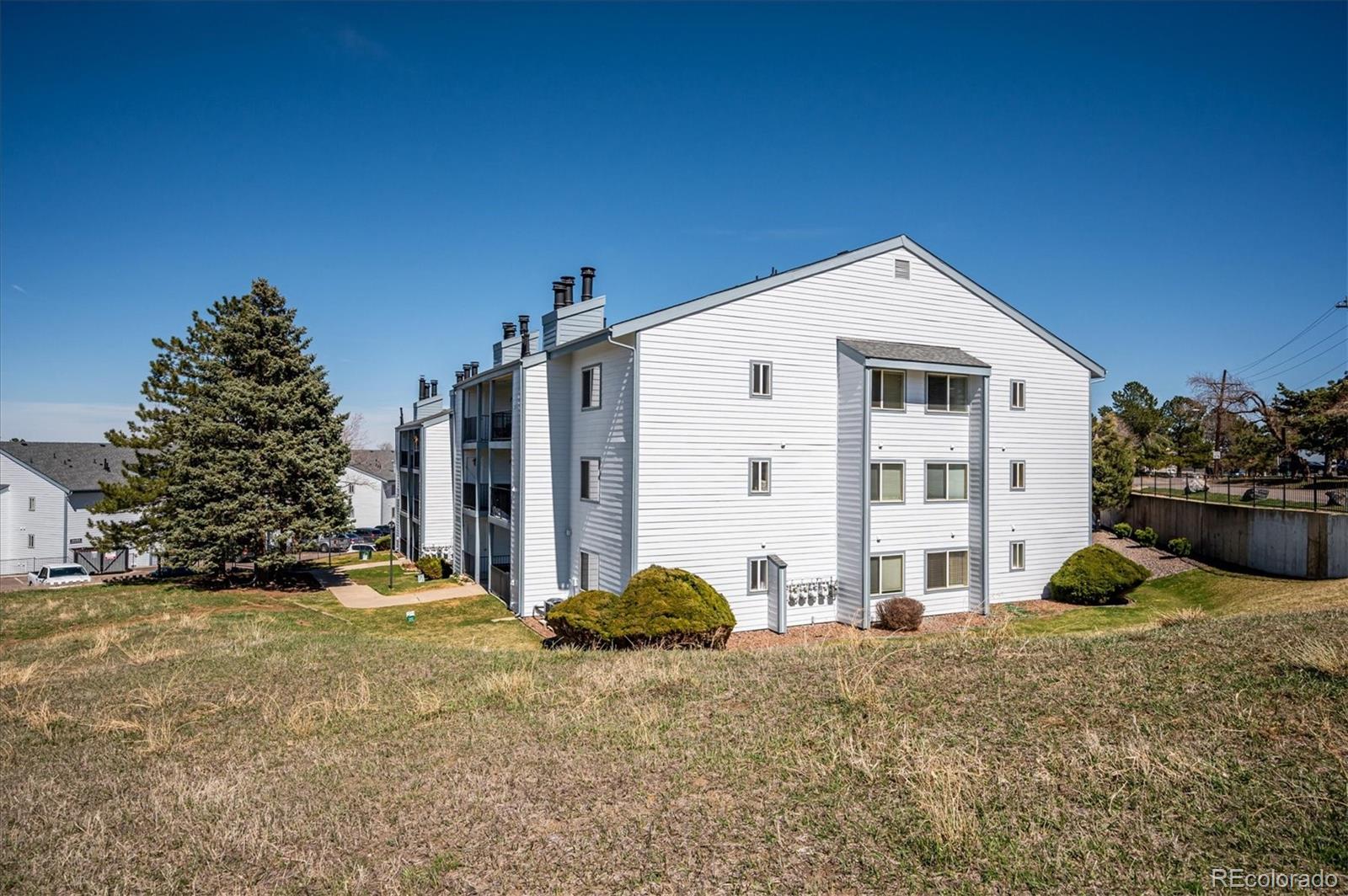 13095 W Cedar Drive Unit: 302