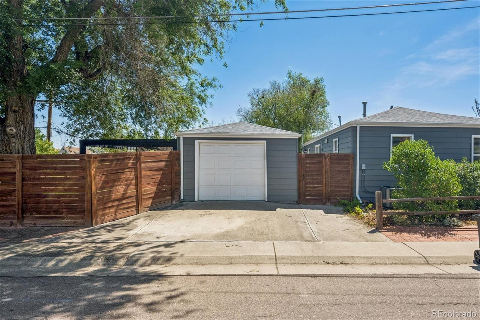 1885 W Berkeley Place