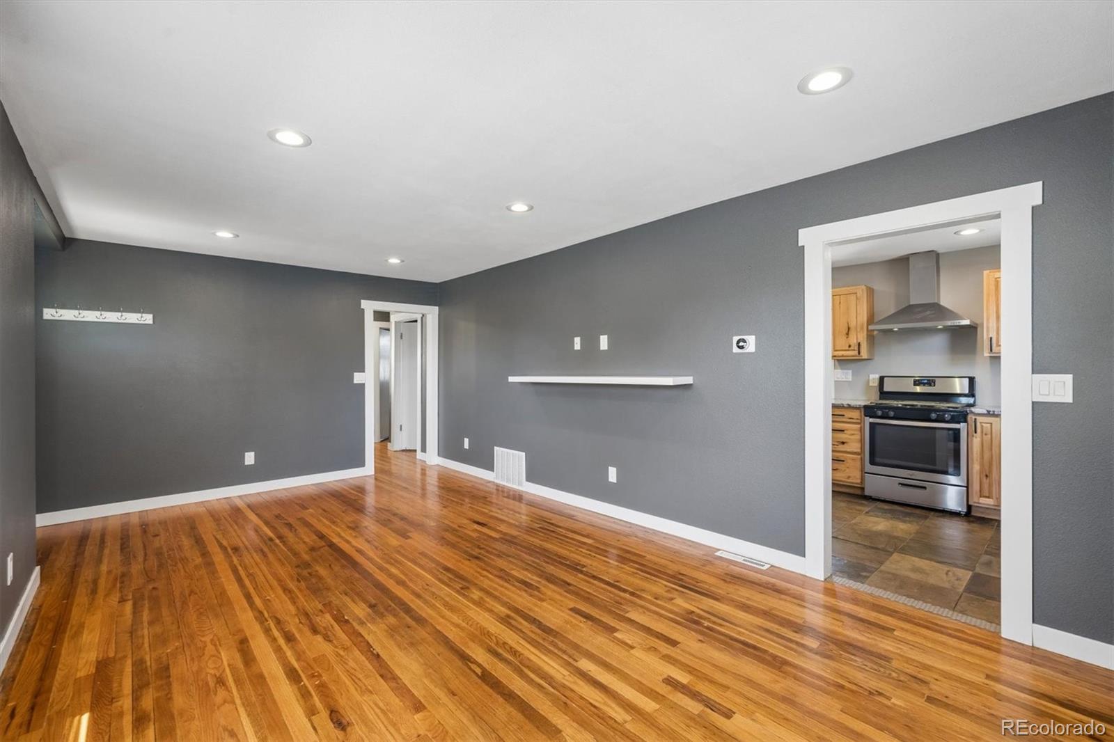 1885 W Berkeley Place