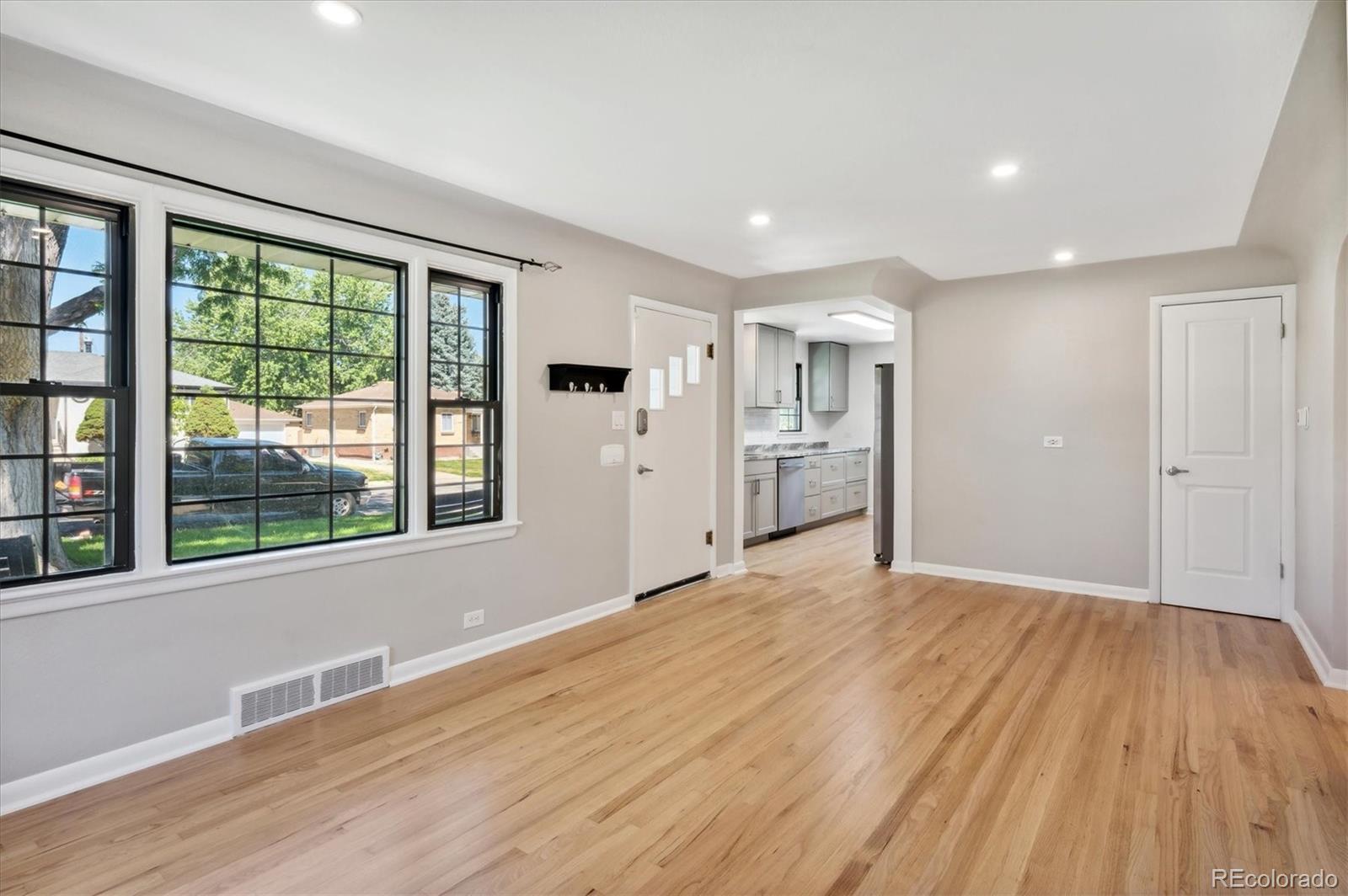 3270 S Gilpin Street