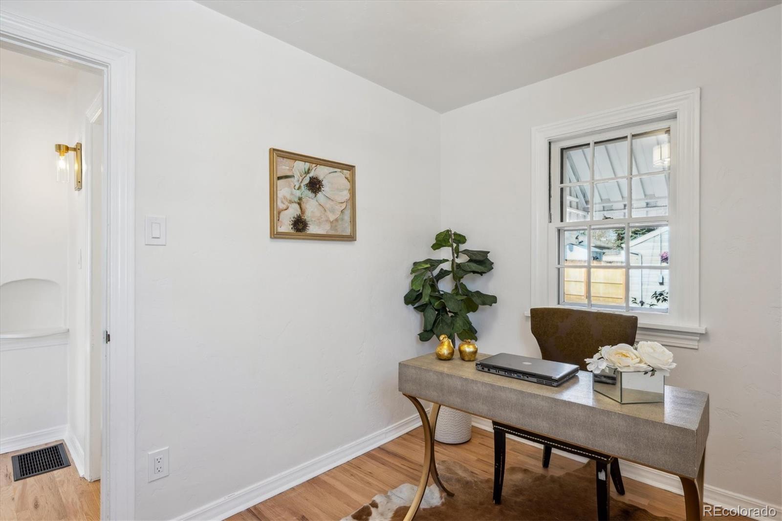 2551 S Lafayette Street