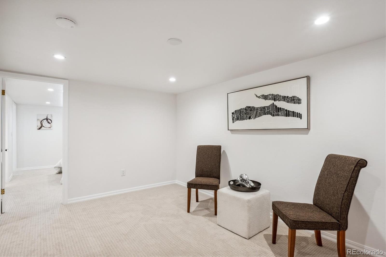 2551 S Lafayette Street