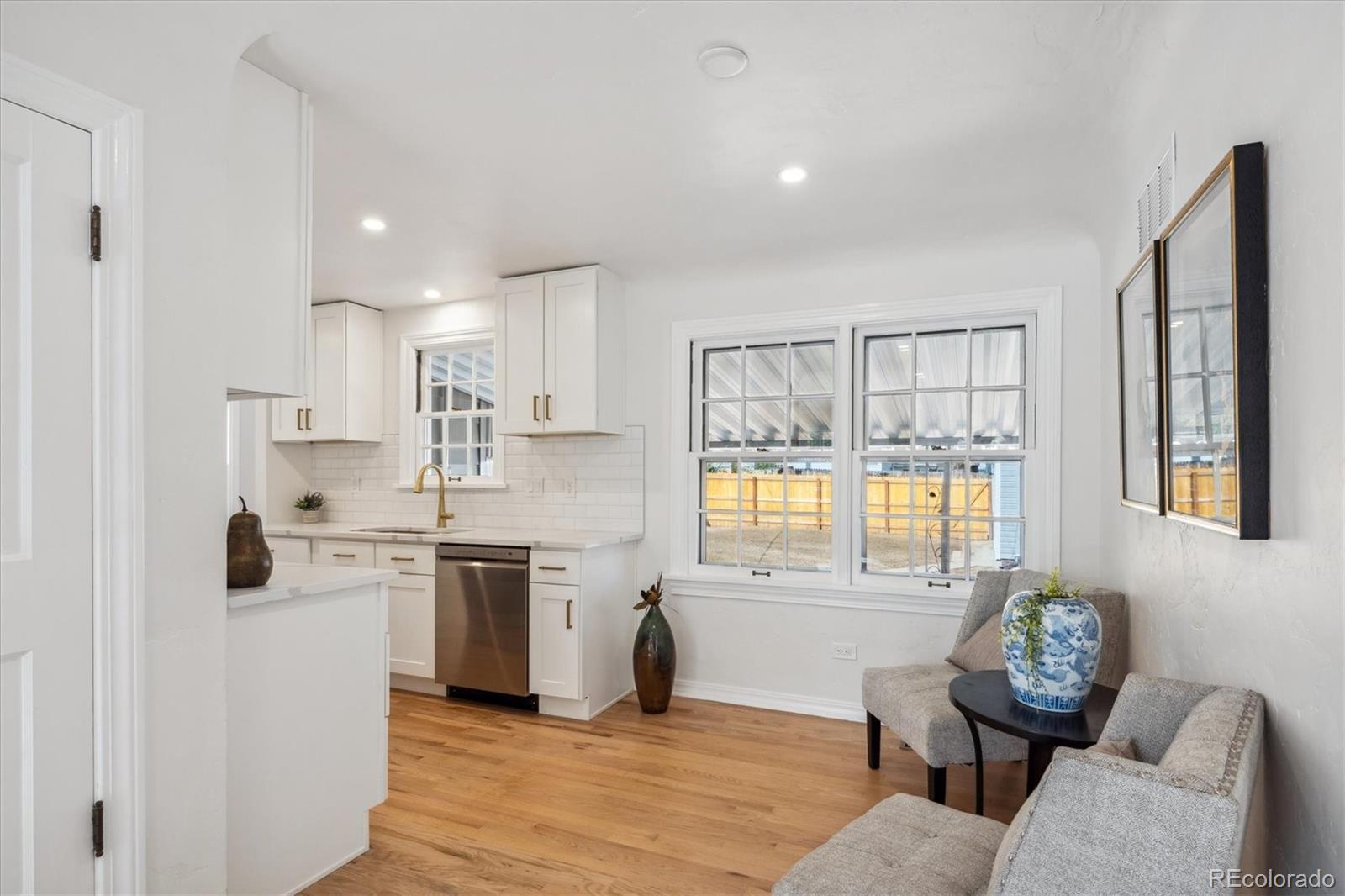 2551 S Lafayette Street