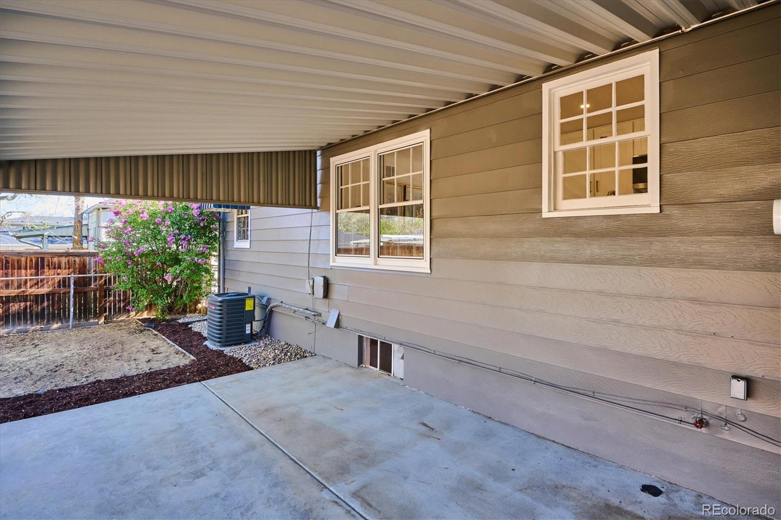 2551 S Lafayette Street