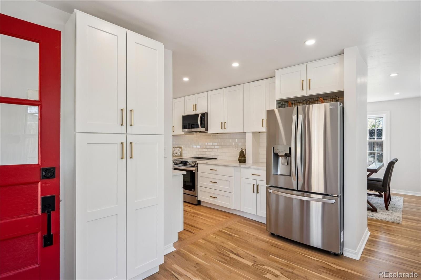 2551 S Lafayette Street