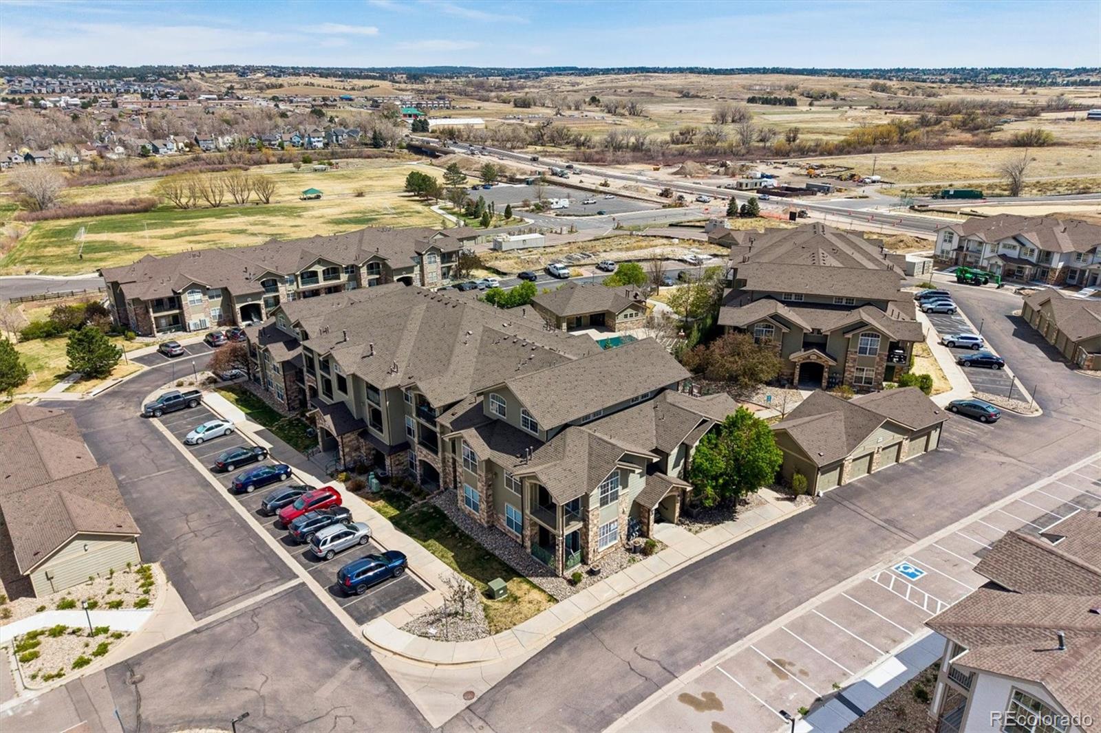 18657 Stroh Road Unit: 4207