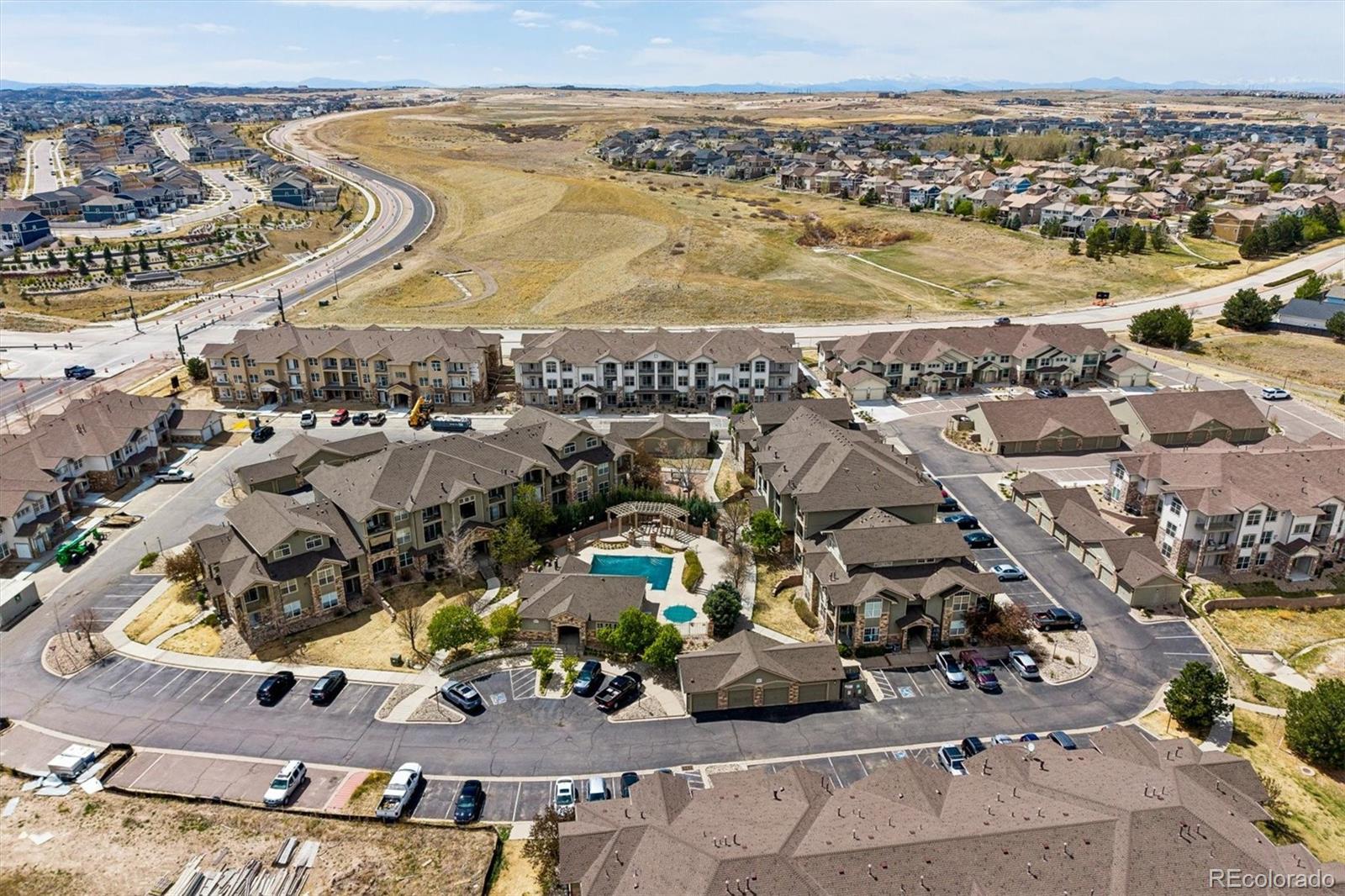 18657 Stroh Road Unit: 4207