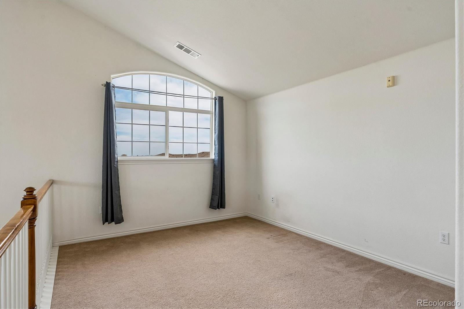 18657 Stroh Road Unit: 4207
