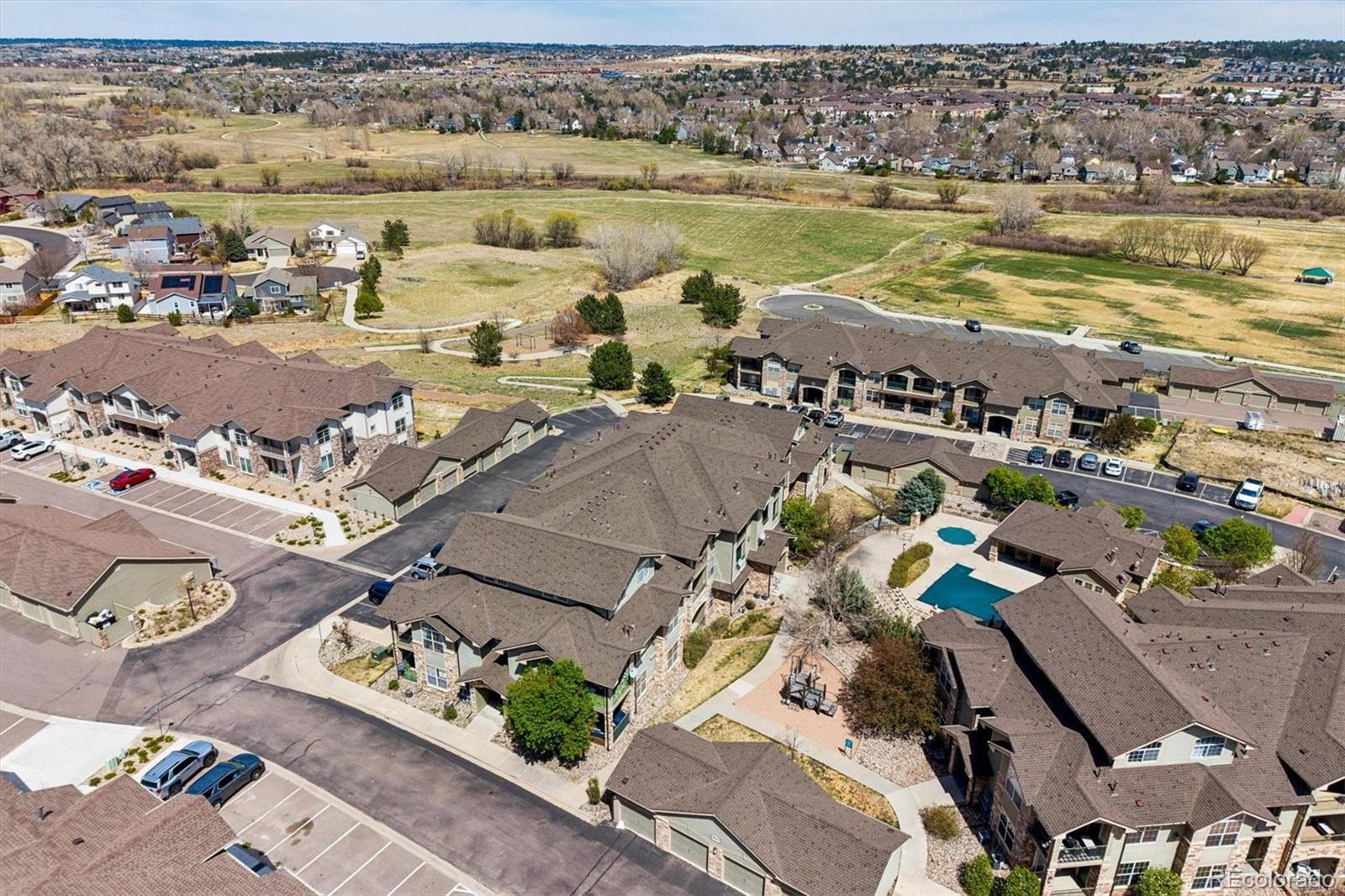 18657 Stroh Road Unit: 4207