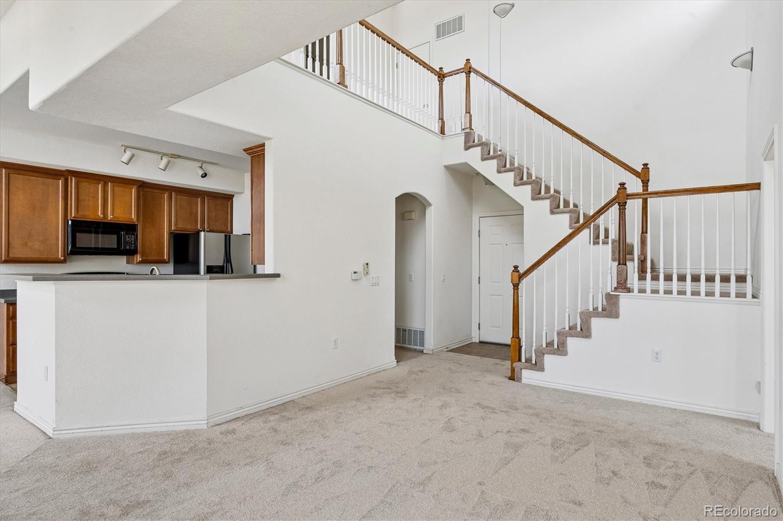 18657 Stroh Road Unit: 4207