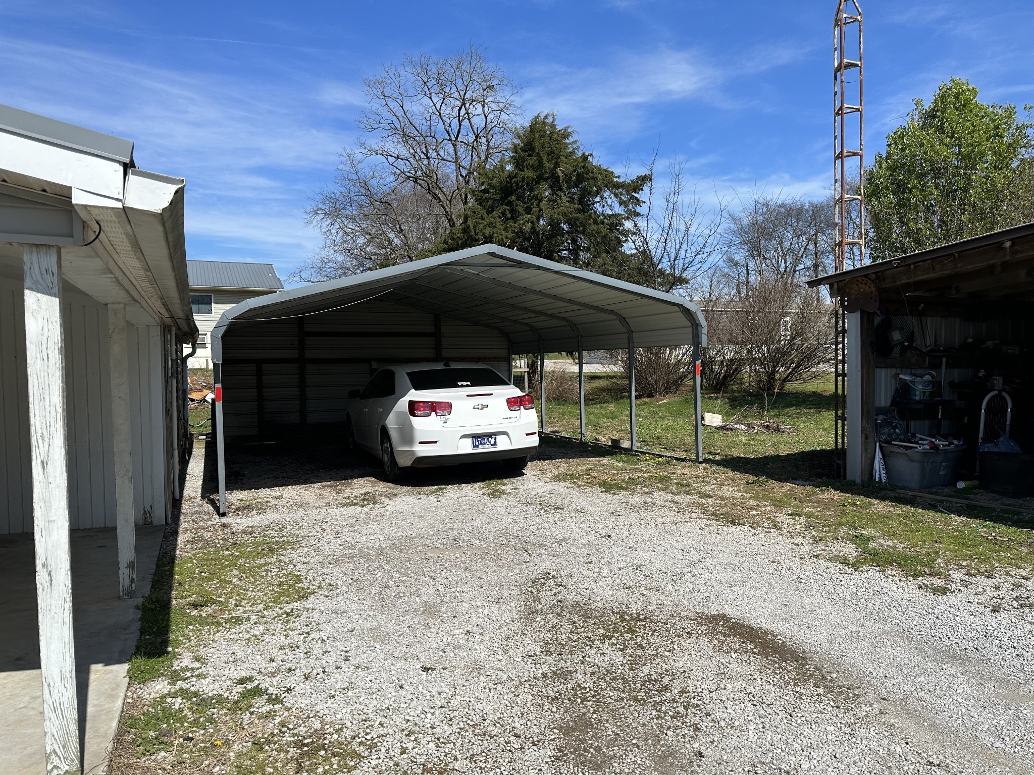 43 Beans Creek Rd