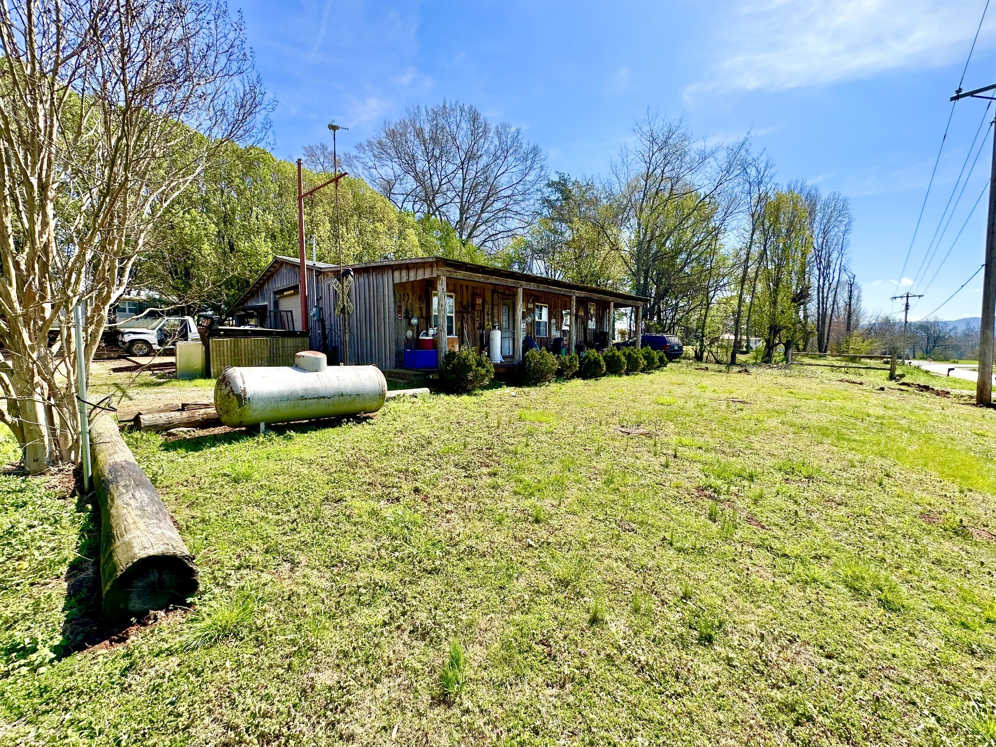 43 Beans Creek Rd