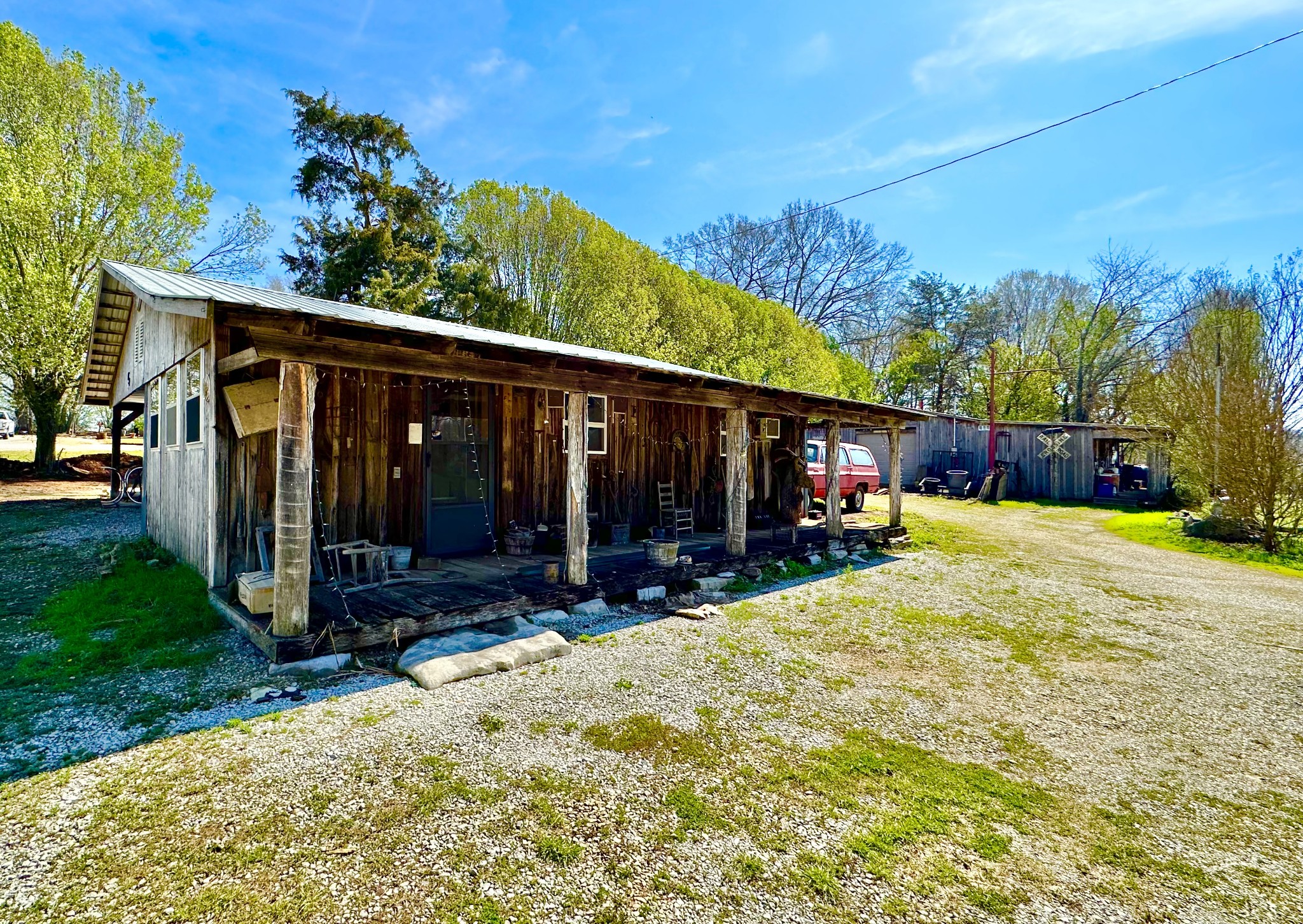 43 Beans Creek Rd